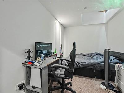 Picture 10